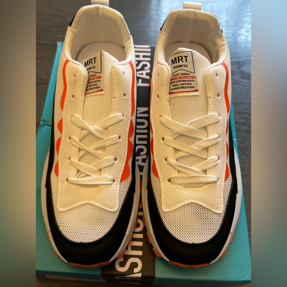Men”s shoes size 8.5